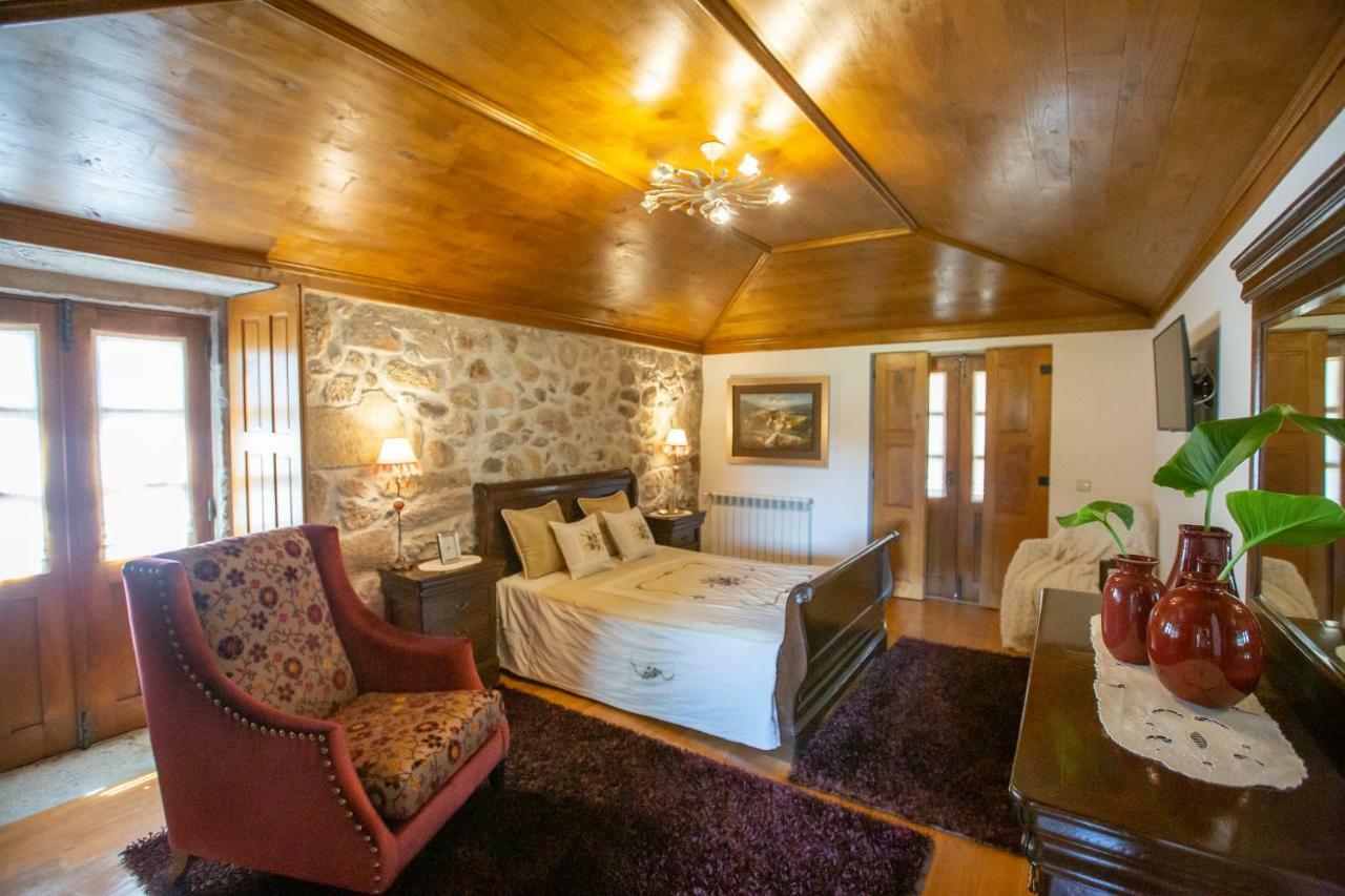 Casa Do Sobrado Hotel Vila Real Bagian luar foto